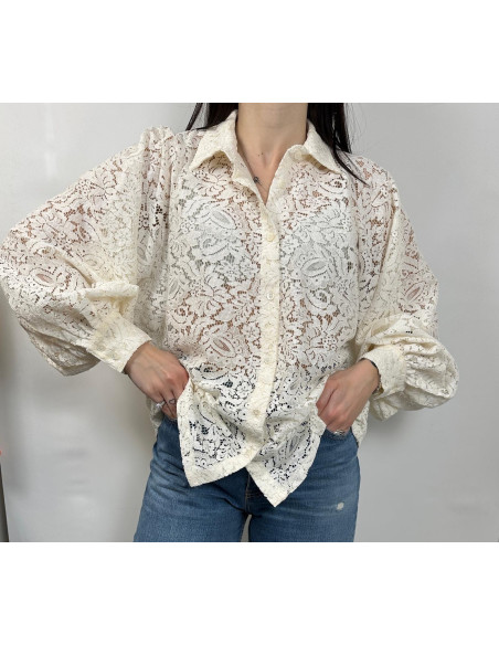 Vicolo Camicia In Pizzo Manica A Palloncino
