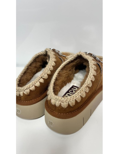 Mou Clog Bounce Metal Logo