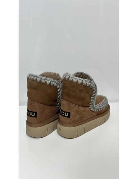 Mou Eskimo 18