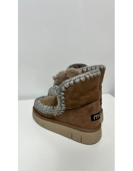 Mou Eskimo 18