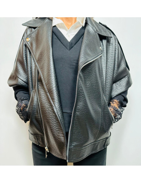 Tensione In Gilet In Ecopelle