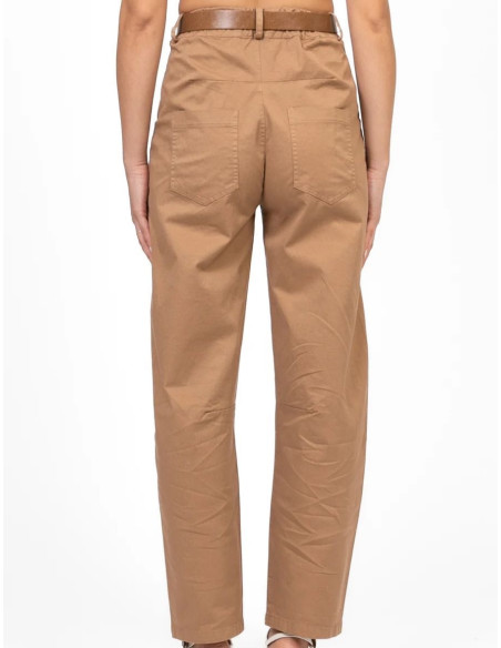 Tensione In Pantalone Con Cintura