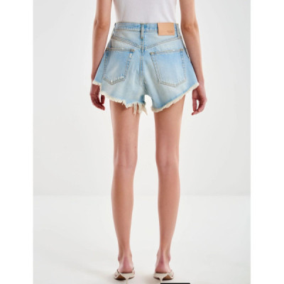 Vicolo Shorts in Denim Chiaro con Bottoni Gioiello Vicolo Shorts in Denim Chiaro con Bottoni Gioiello