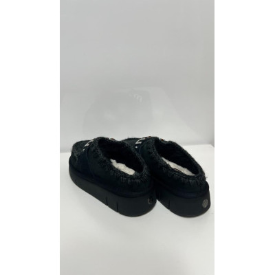 Mou Clog Bounce Metal Logo