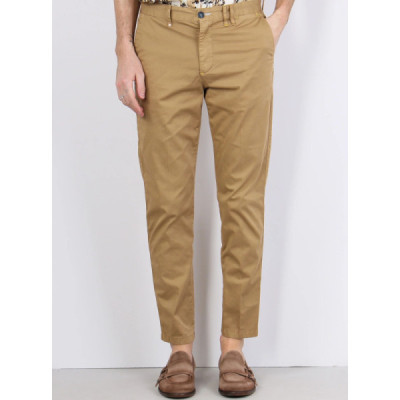 BL.11 Pantaloni Chinos Basico BL.11 Pantaloni Chinos Basico