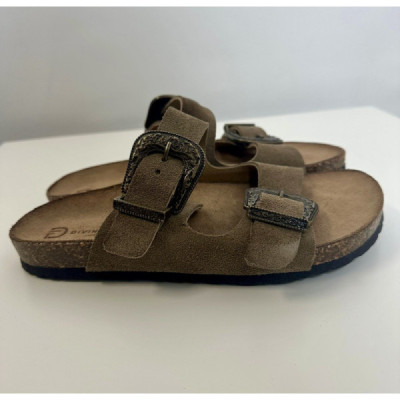 Divine Follie Sandali In Crosta Taupe Con Fibbie