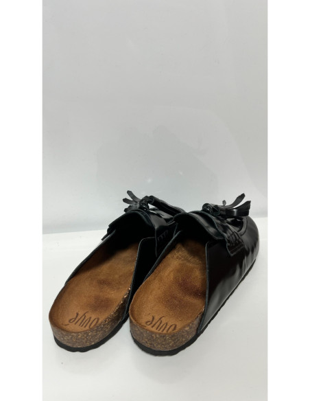 Ovyè Mocassino In Pelle Con Nappine