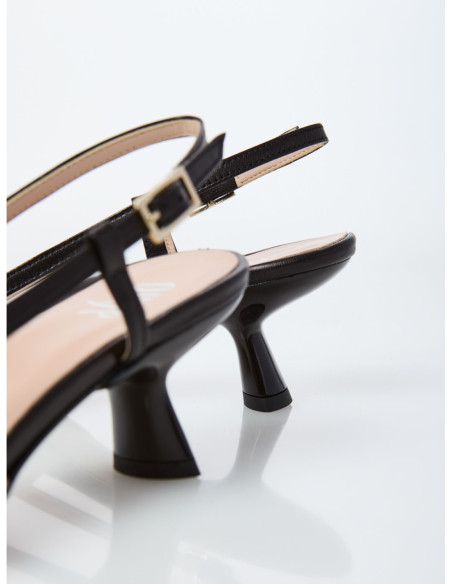 Ovyè Slingback In Pelle Samara