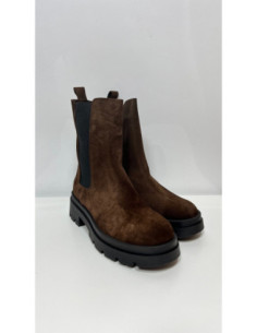 Ovyè Chelsea Boot In Camoscio