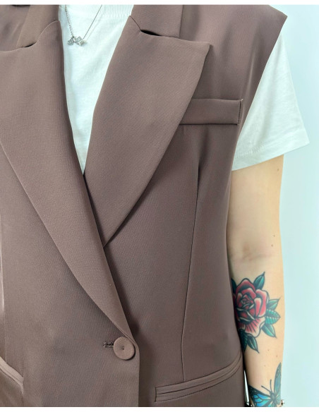 Tensione In Gilet Moro