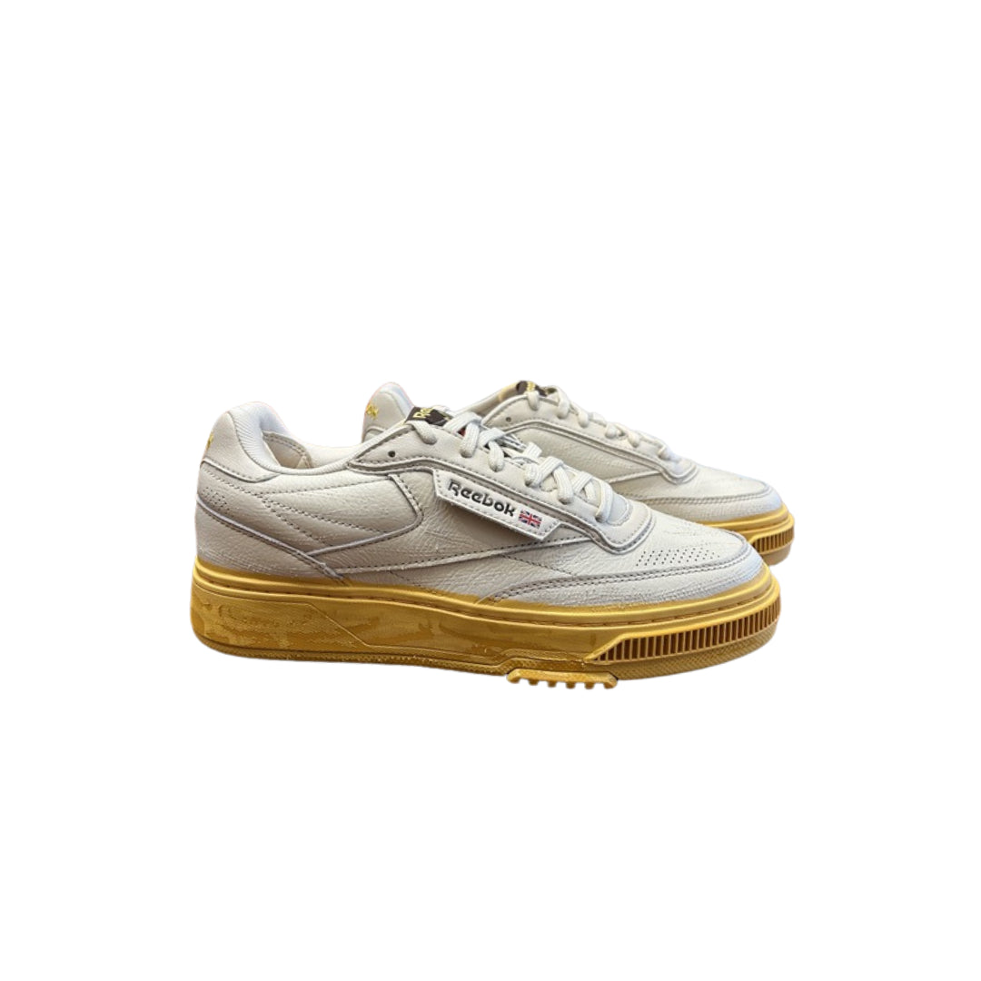 Reebok Sneakers Club C LTD

100260260
