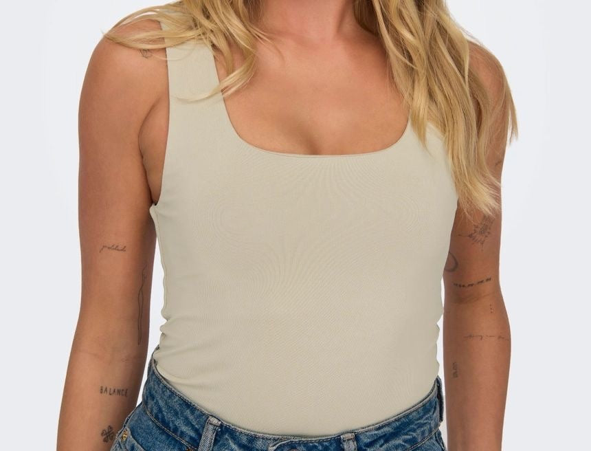 Only Canotta Con Scollo a U