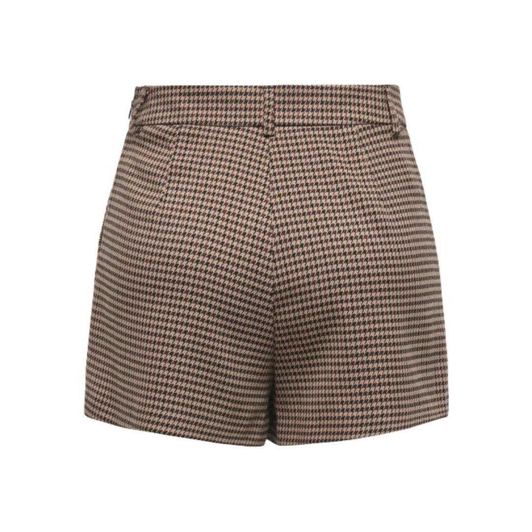 Only Gonna A Pantaloncino

15353569