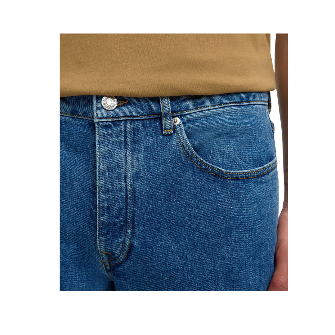 Jeans Slim Fit Selected

16094358SKY CAPTAIN