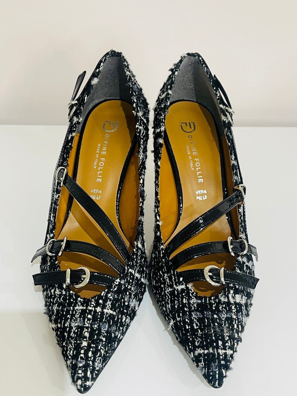 Divine Follie Decolletè Arabesque Nero