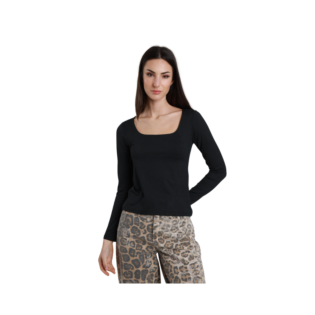 Susy Mix Maglia Maniche Lunghe Con Scollo Quadrato 
260102