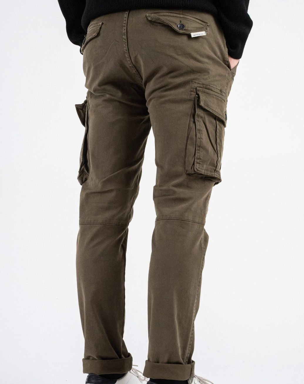 BL.11 Pantaloni Cargo Army
