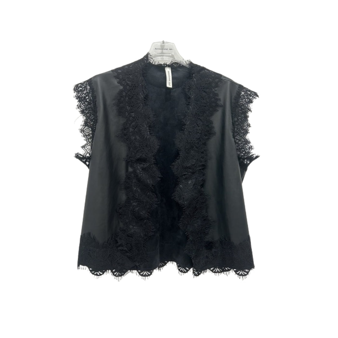 Tensione In Gilet Ecopelle In Pizzo