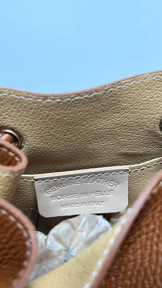 Borsa In Vera Pelle

5877