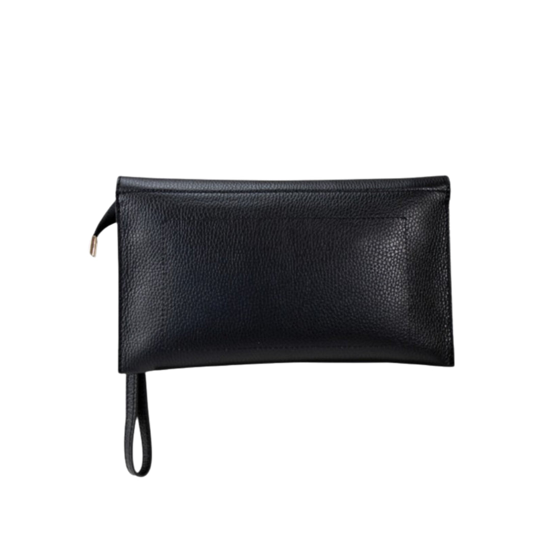 Pochette In Pelle Con Tracolla

A179