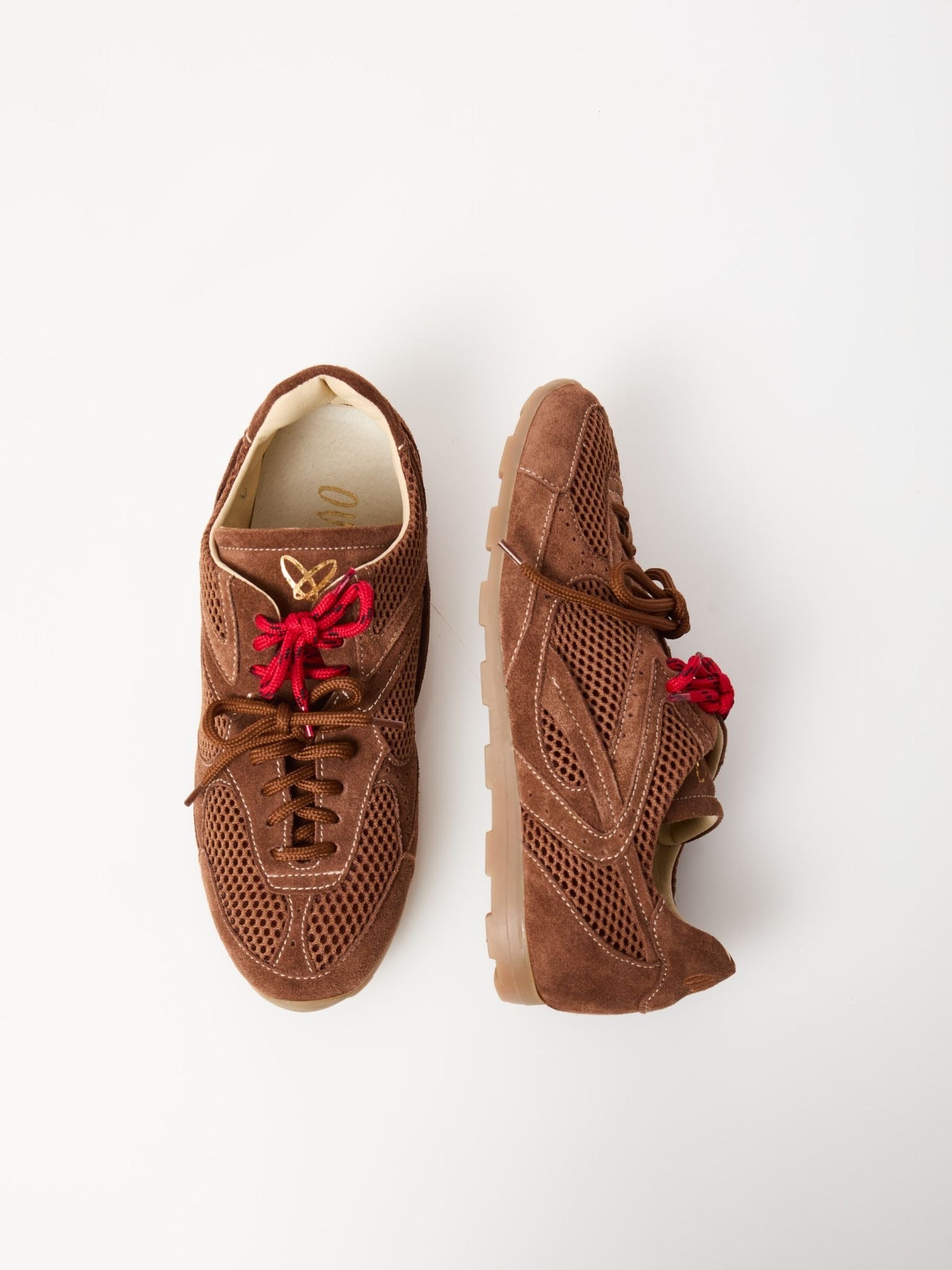 Ovyè Sneaker In Camoscio Claudette