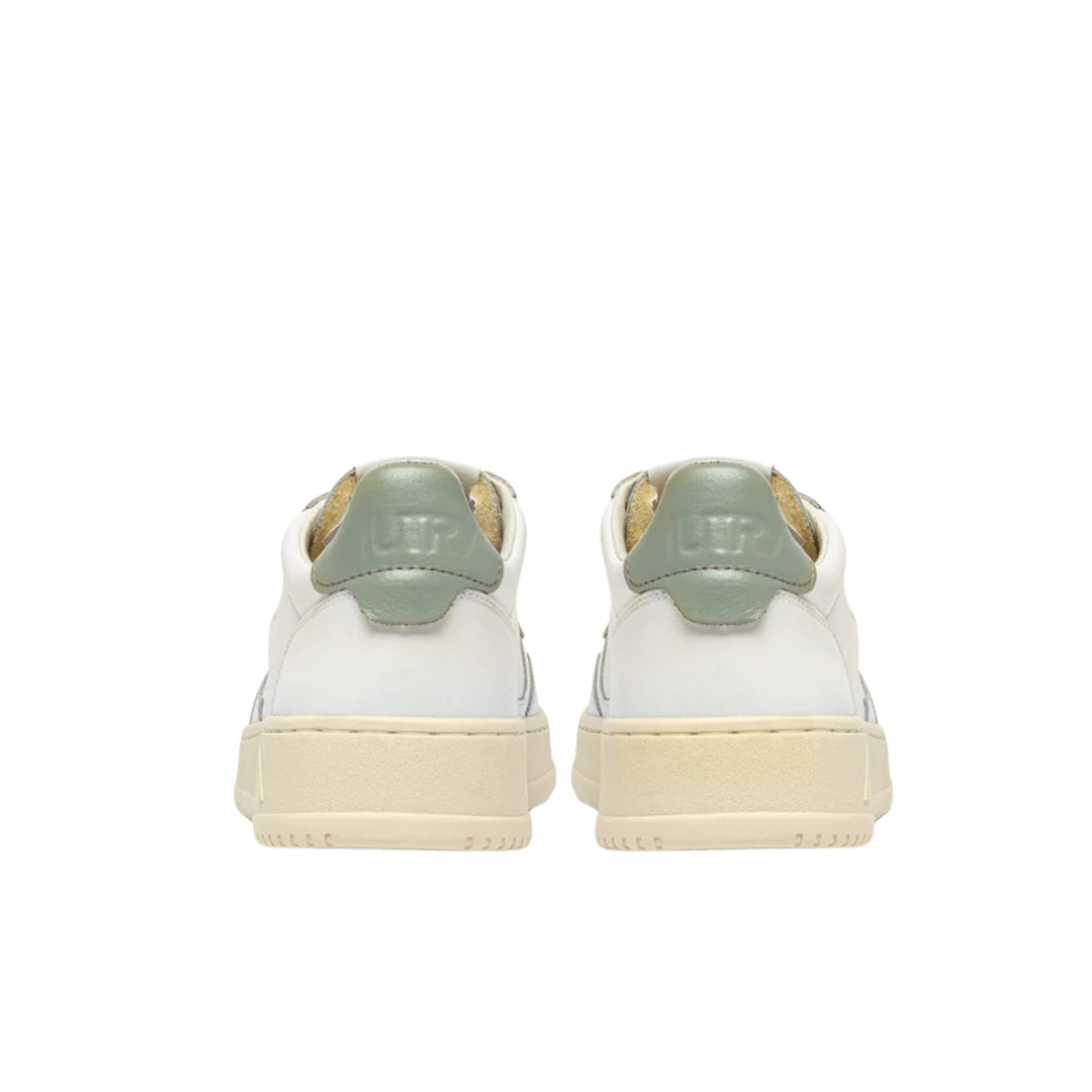 AUTRY SNEAKERS
SNEAKERS MEDALIST LOW IN PELLE BIANCA E NERA E SUEDE BEIGE
AULM - LS21