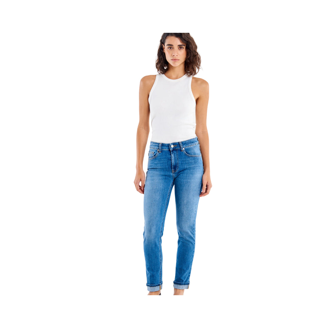 Jeans Icon Daisy con Risvolto VICOLO

DAB5127JEANS