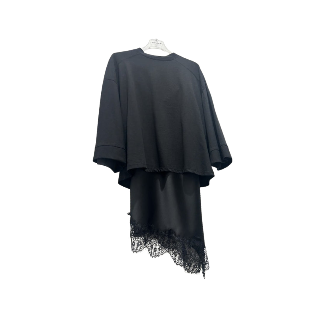 Tensione In Abito Bordato In Pizzo

FW250062