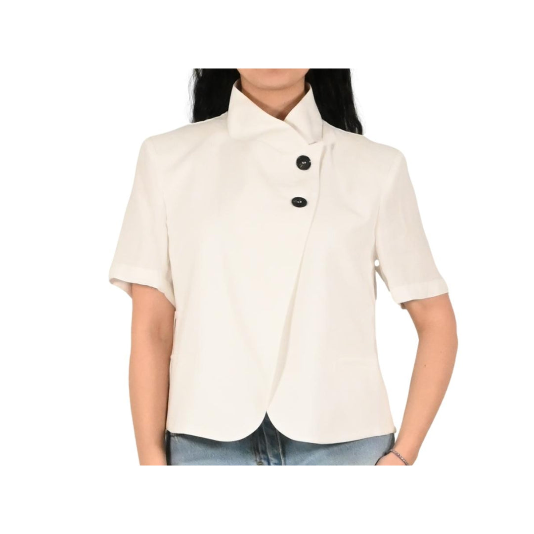 Giacca Crop Chiusura Due Bottoni HaveOne

JMN-Q116