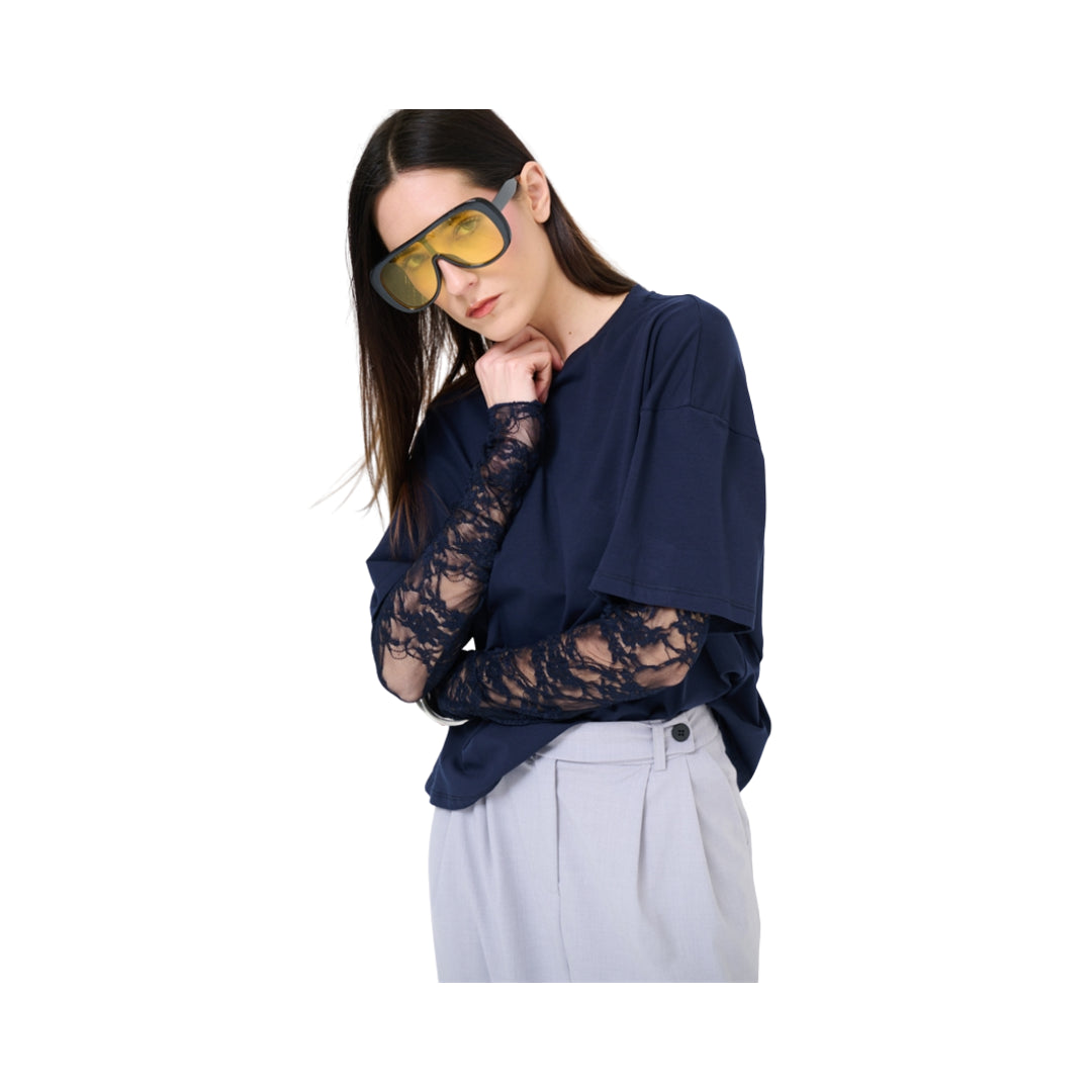 KikiSix T-Shirt Over Con Manica In Pizzo 
KXTS2461