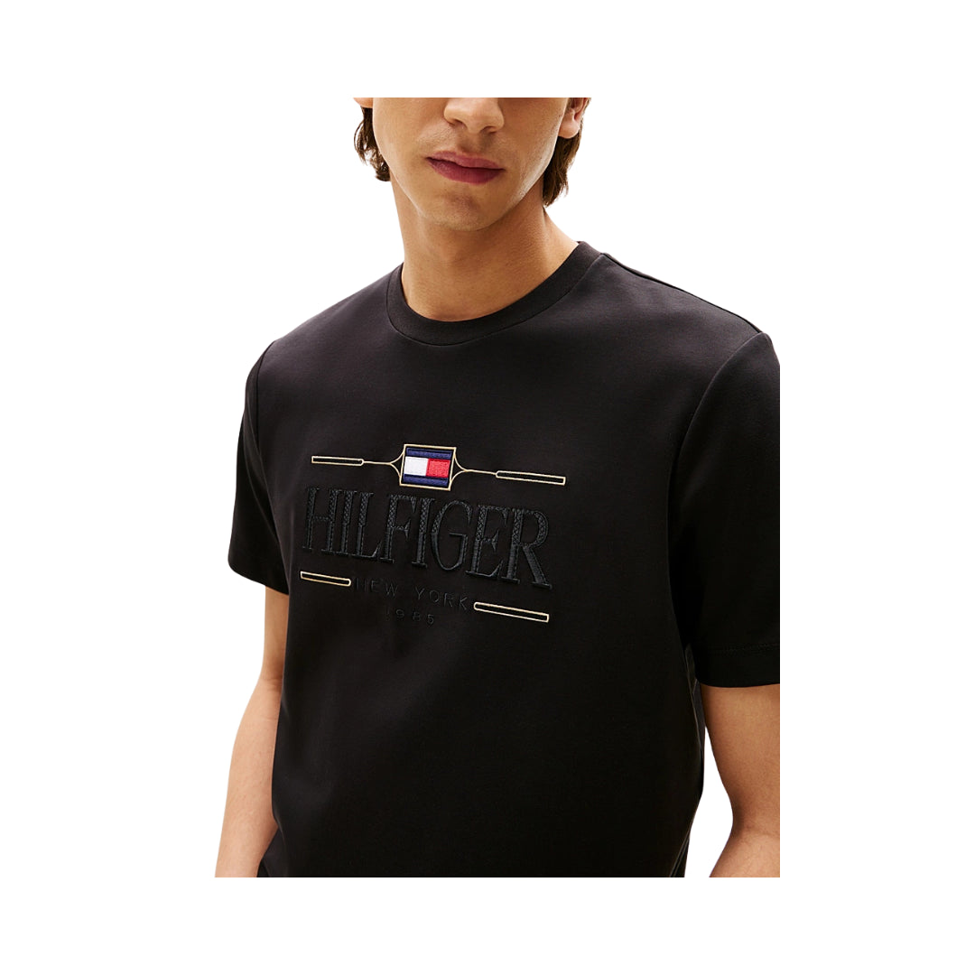 Tommy Hilfiger T-shirt Con Logo Tono Su Tono Ricamato