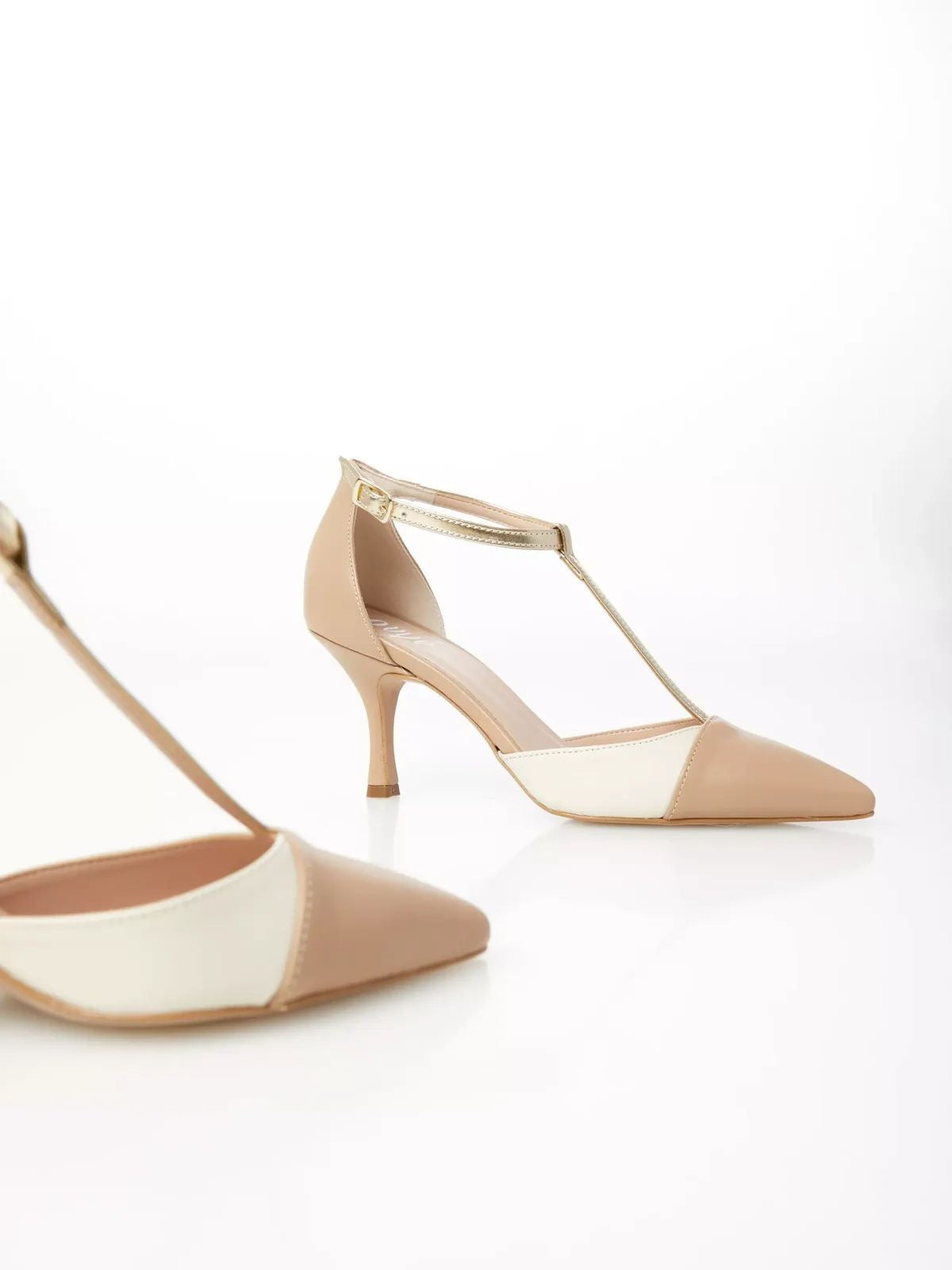 Ovyè Dècolletè In Pelle