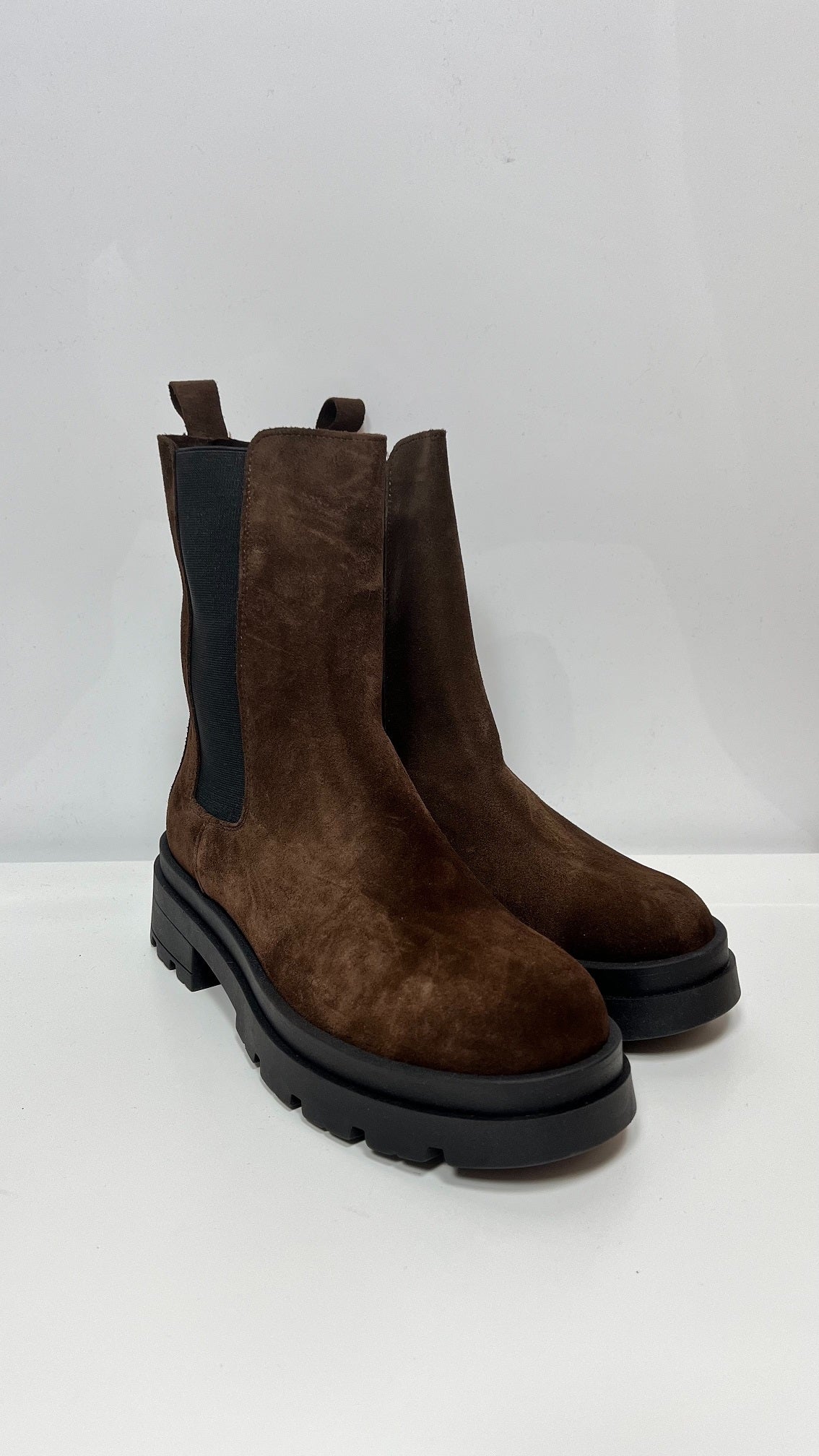 Ovyè Chelsea Boot