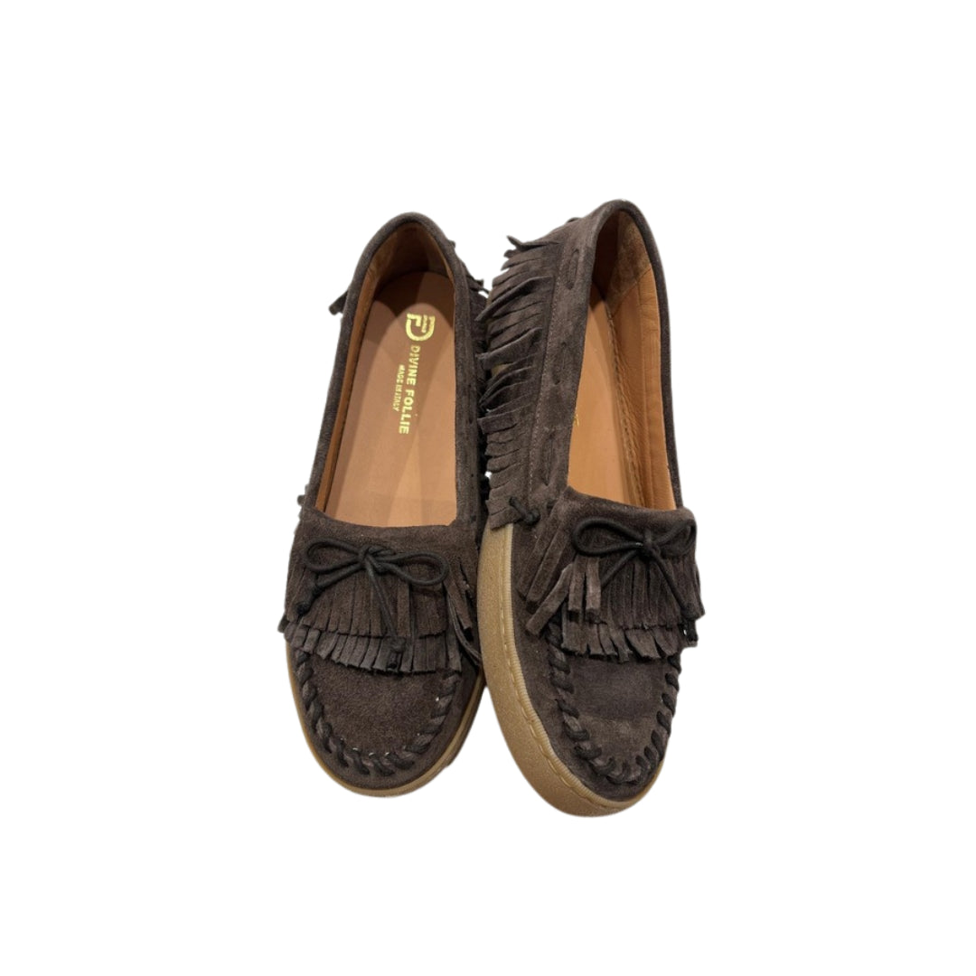 Divine Follie Scarpa Camoscio
PANT03