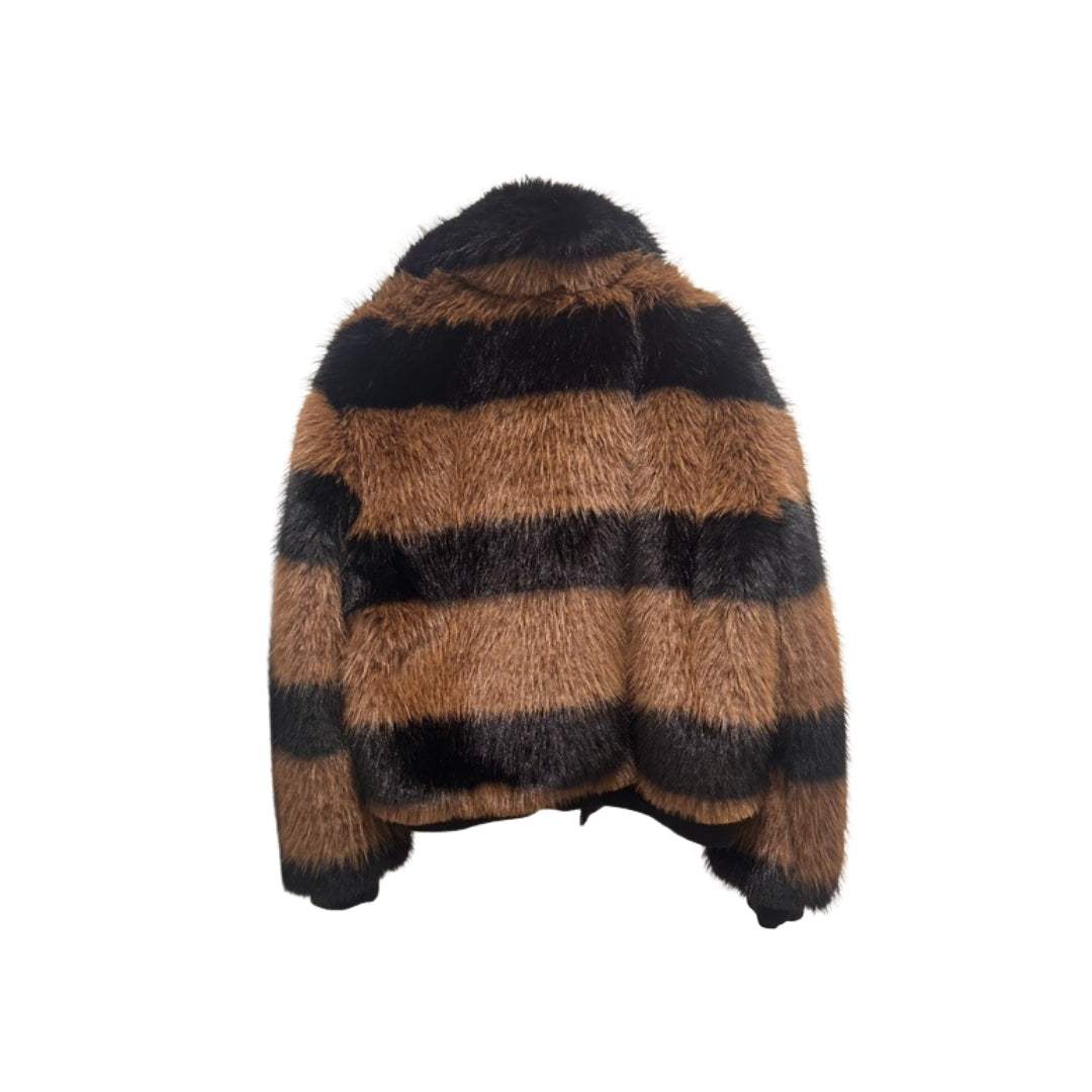 Philia Loft Pelliccia Ecofur

R01Y0611