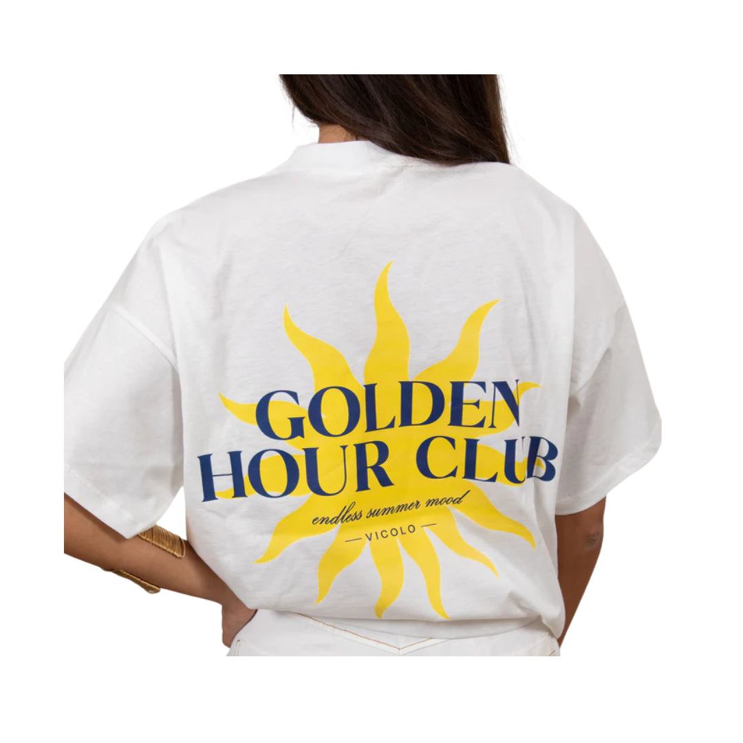 T-Shirt Golde Hour Club Vicolo

RAB0822