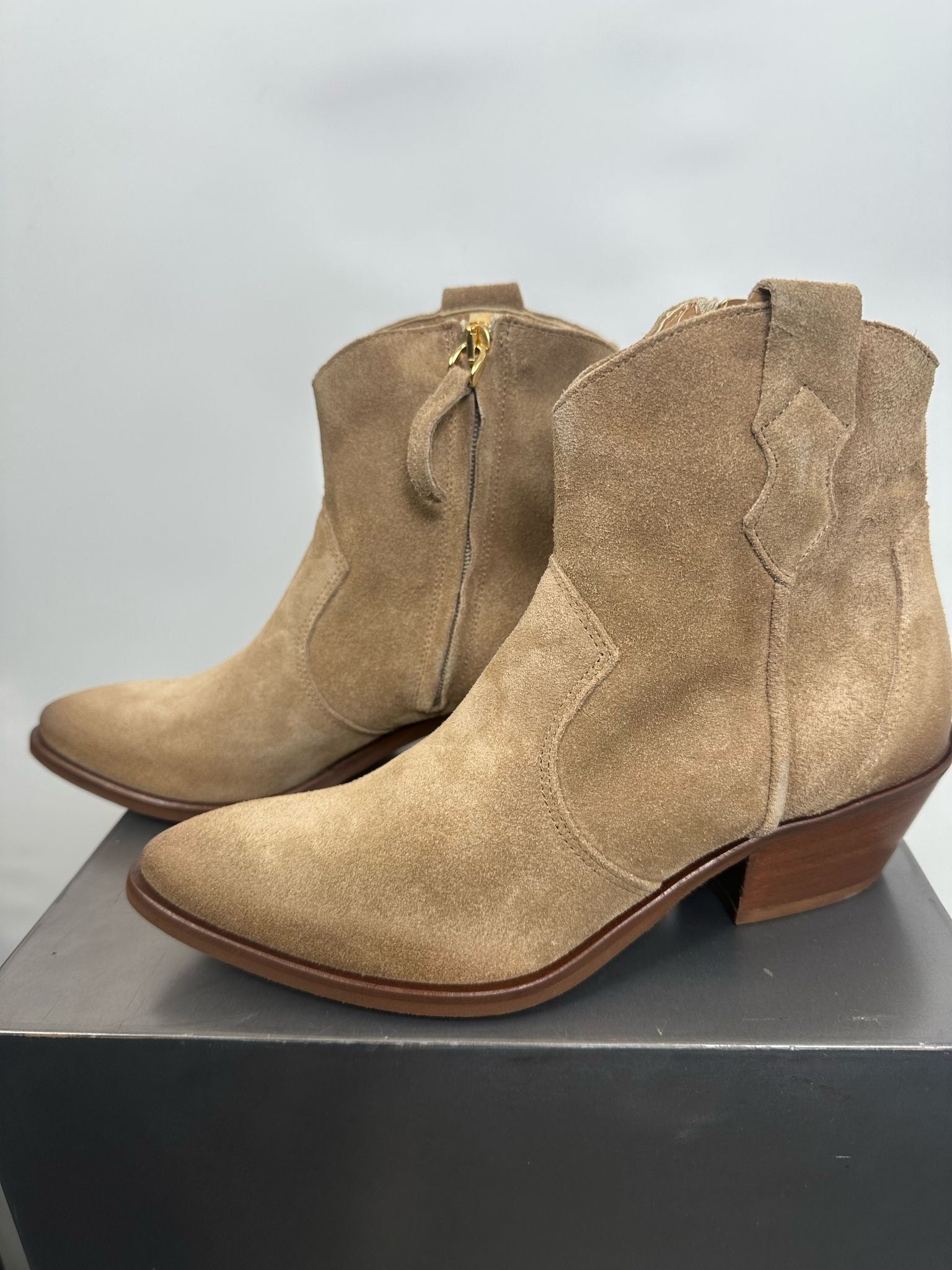 Ovyè Stivaletto In Pelle