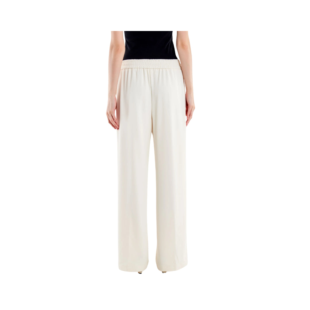 Pantalone con Elastico Sul Retro VICOLO

TAB1516BLU