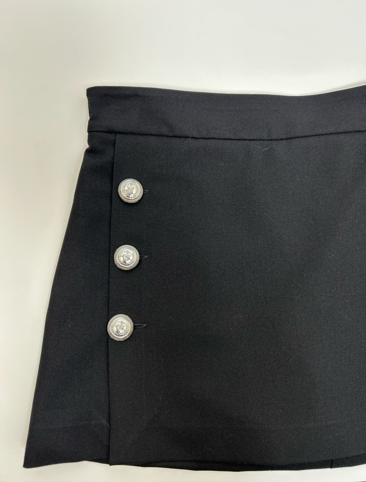 Vicolo Gonna a Pantaloncino Con Bottoni