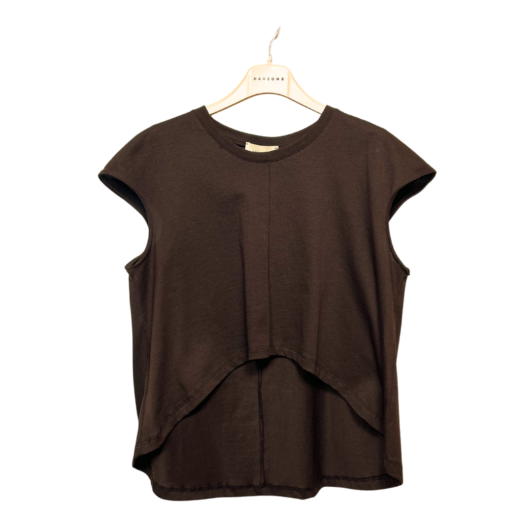 T-Shirt Asimmetrica Vicolo

UAB0358