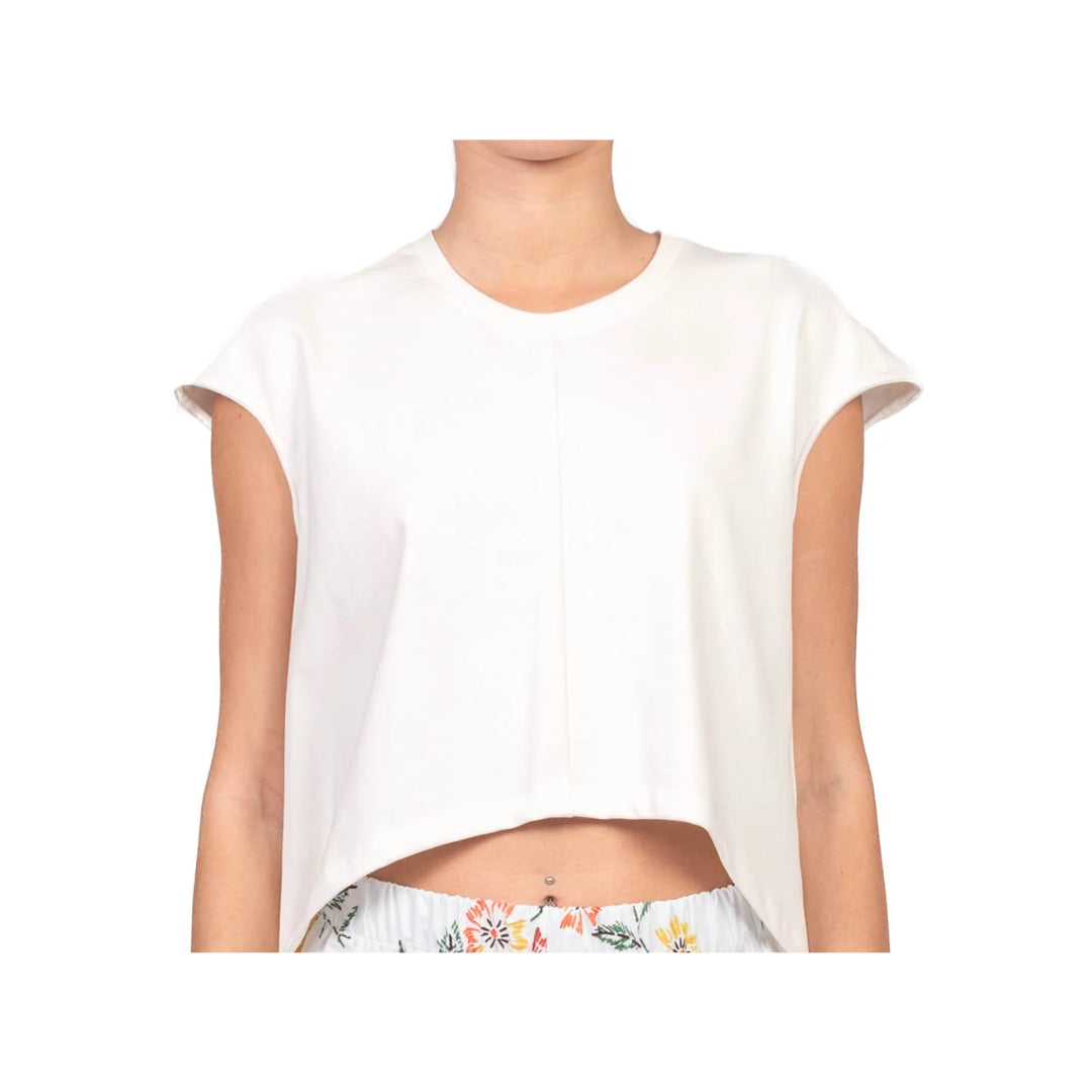 T-Shirt Asimmetrica Vicolo

UAB0358