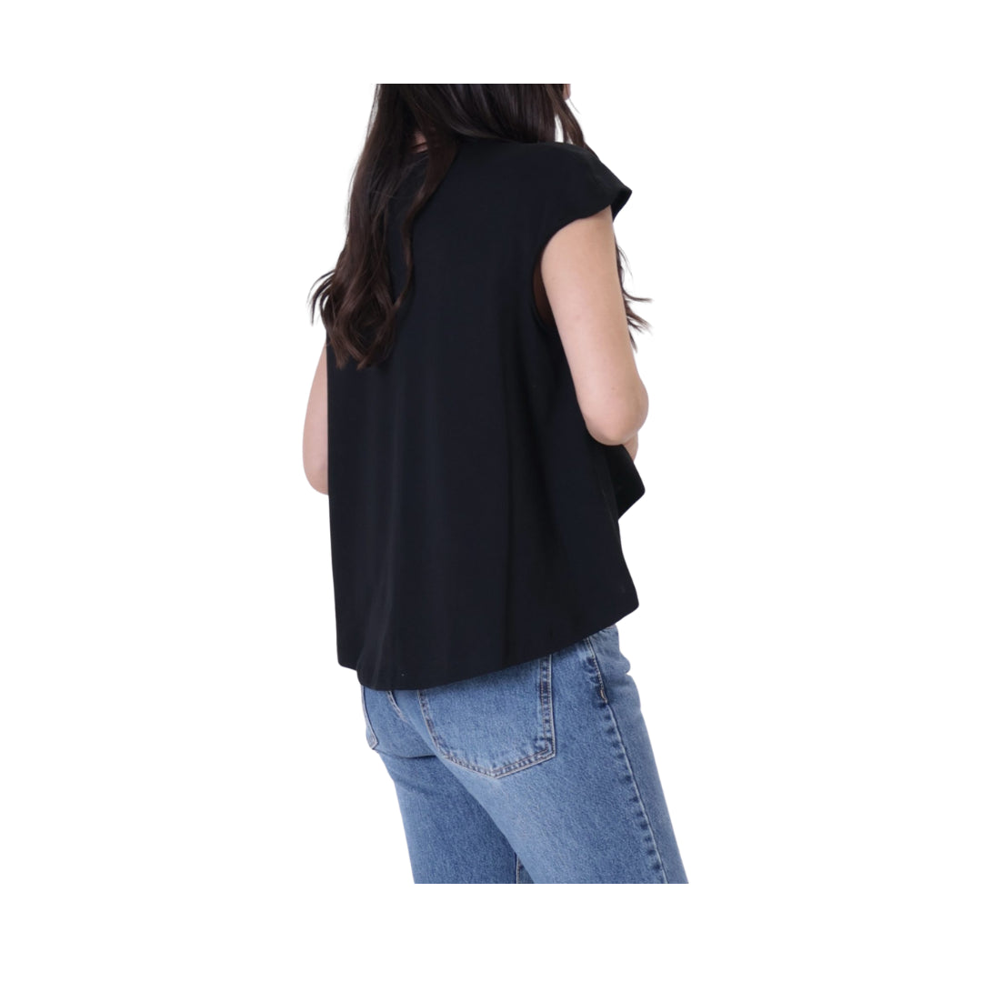 T-Shirt Asimmetrica Vicolo

UAB0358